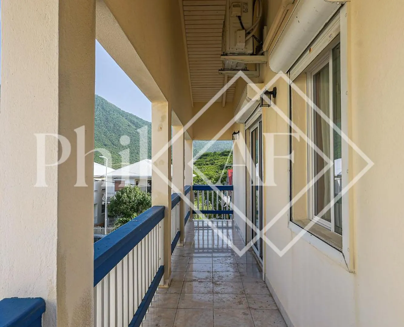 Spacieux Duplex De 3 Chambres A Gd Case Grand Case